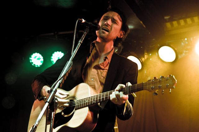 assets/packshots/PAUL DEMPSEY_1.jpg